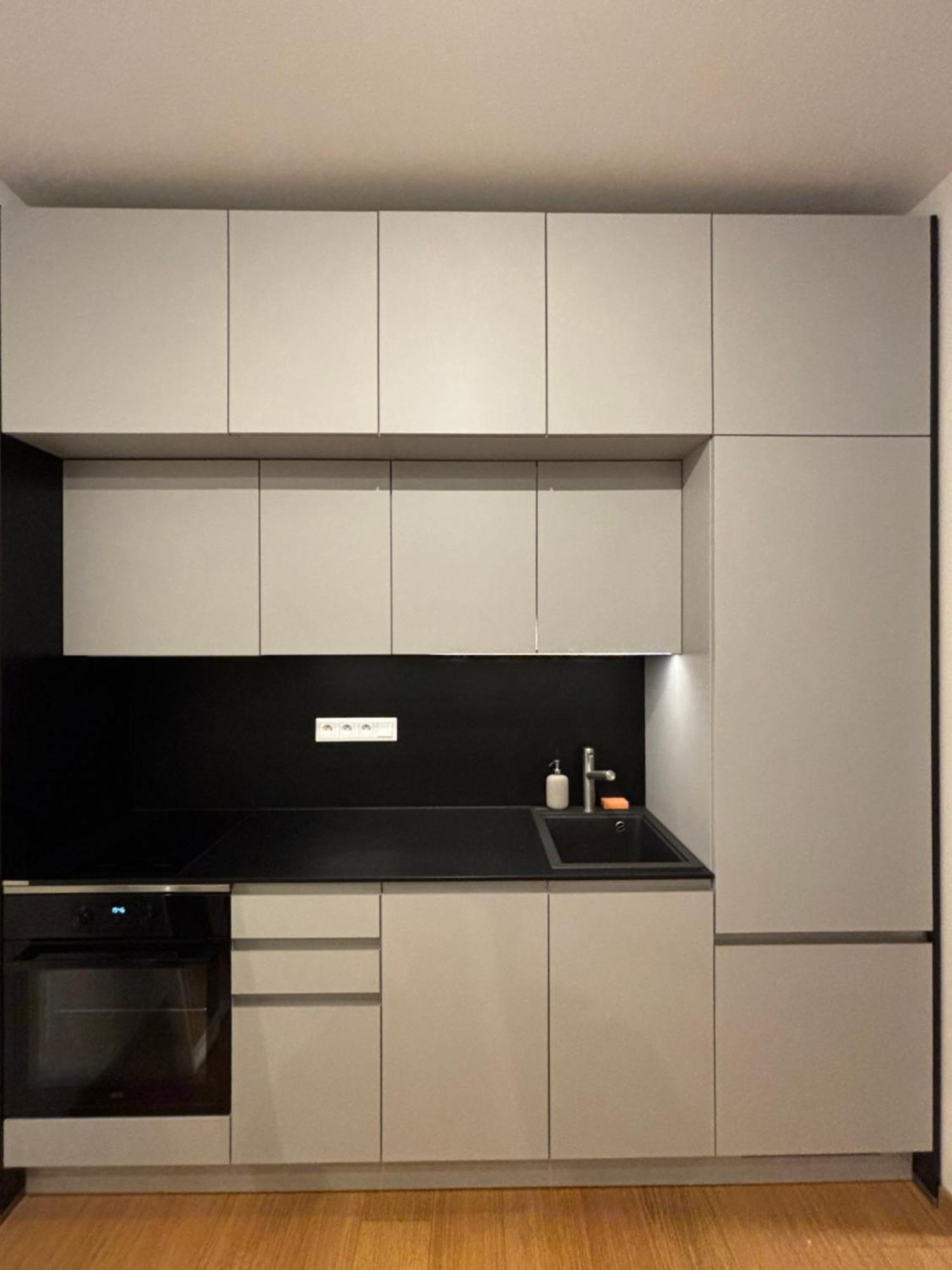 Main City Center - Luxury - Free Parking - City View Μπρατισλάβα Εξωτερικό φωτογραφία